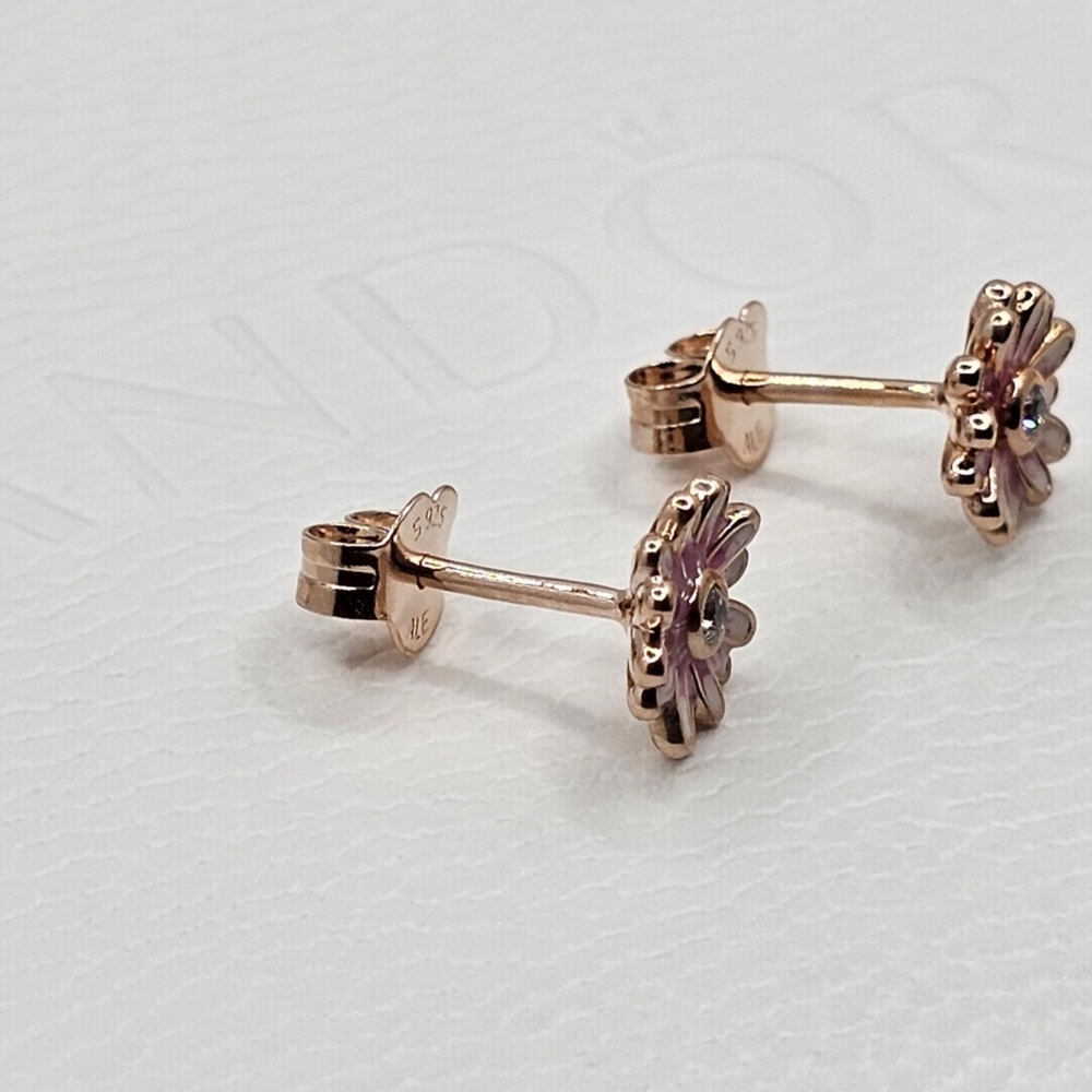 🌸Authentic Pandora ROSE DAISY STUD EARRINGS - Picture 3 of 5